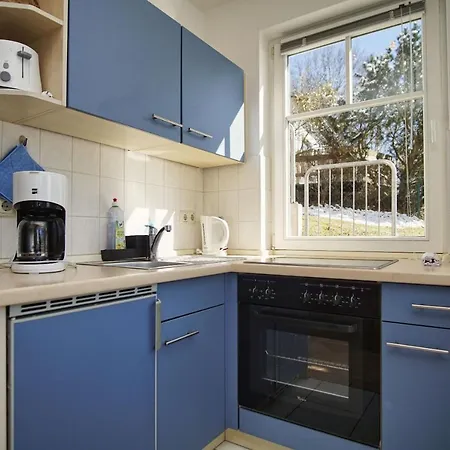 In Ruhiger Lage, Mit Meerblick - Am Sonnenhang 01 *