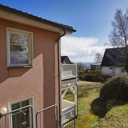 In Ruhiger Lage, Mit Meerblick - Am Sonnenhang 01 Apartment *