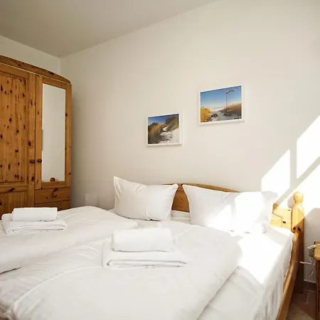 In Ruhiger Lage, Mit Meerblick - Am Sonnenhang 01 شقة غورين